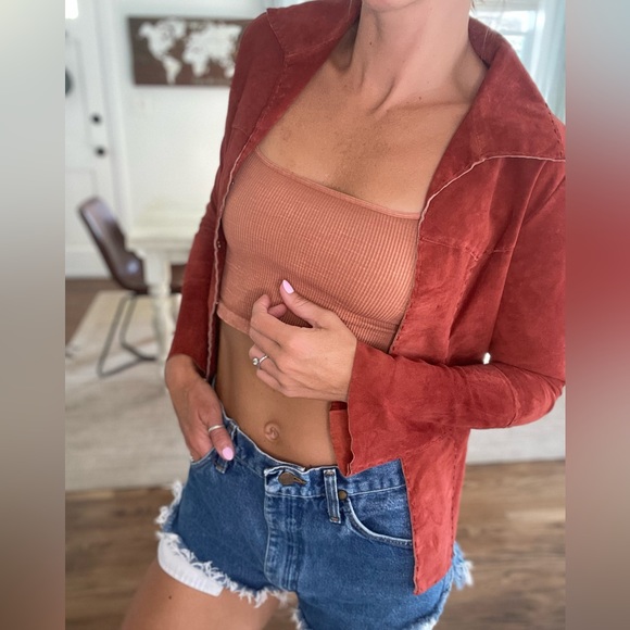 Amazing Y2K vintage genuine suede bellsleeve jacket - Picture 3 of 4